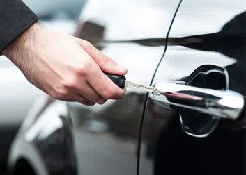 City Locksmith Services Minneapolis, MN 612-341-8151 - 3-Locksmith-26-Key-Service